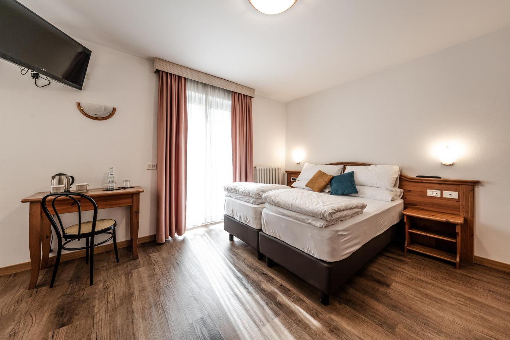 Hotel La Noria Commezzadura Ngoại thất bức ảnh