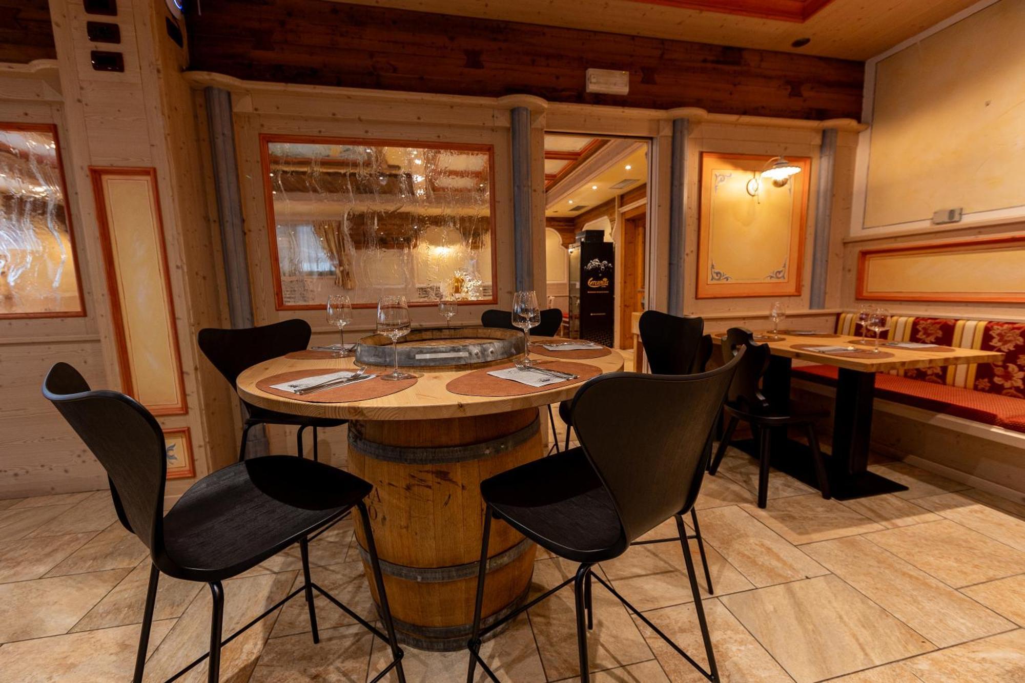 Hotel La Noria Commezzadura Ngoại thất bức ảnh